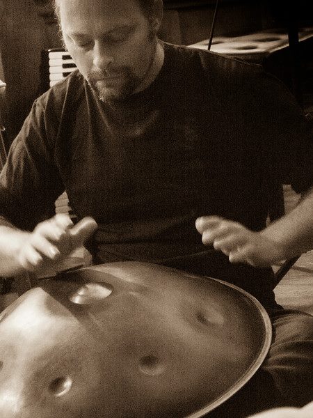 Aharon Wheels Bolsta hang (panArt) saraz handpan tuned percussion halo
